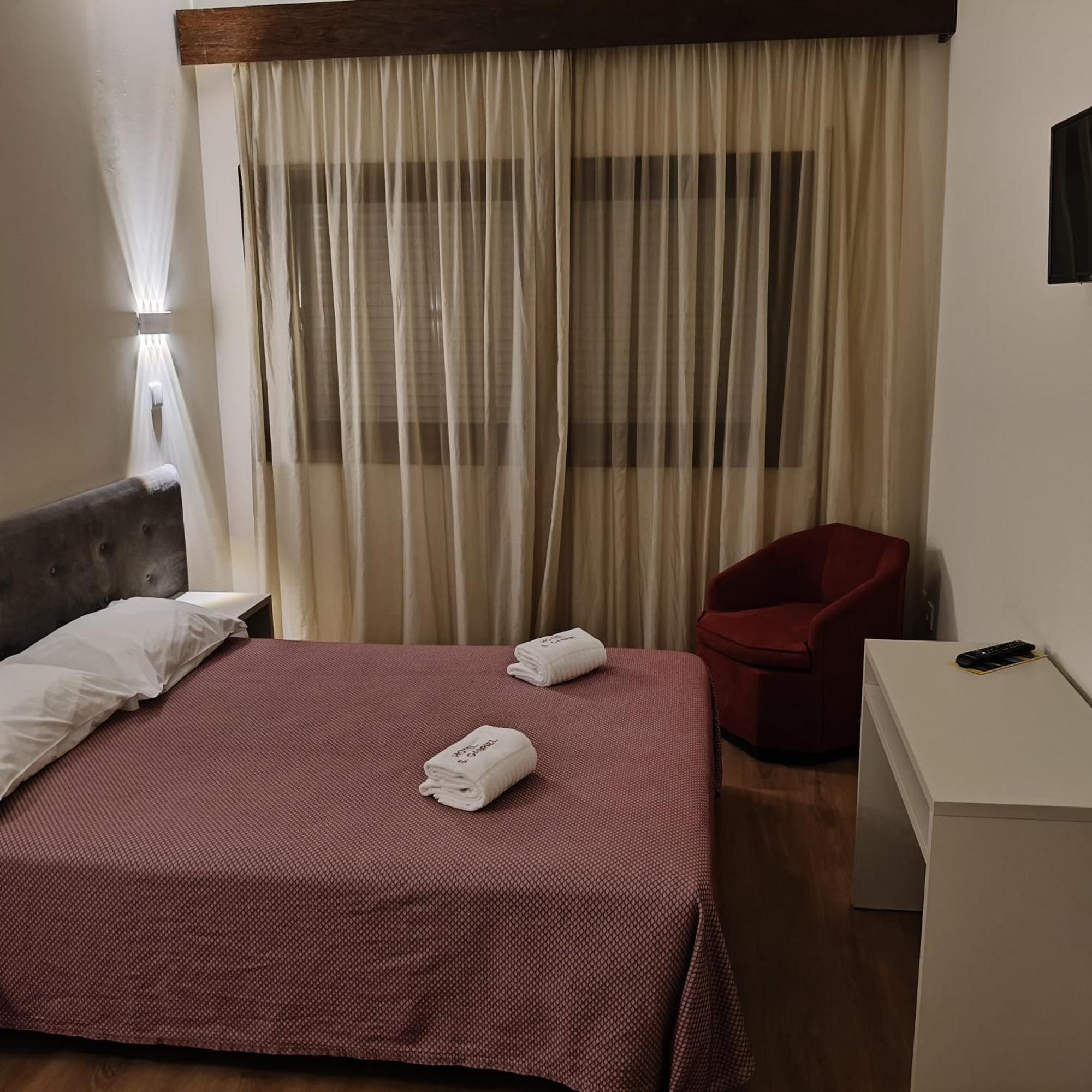Hotel S. Gabriel OOporto Esterno foto