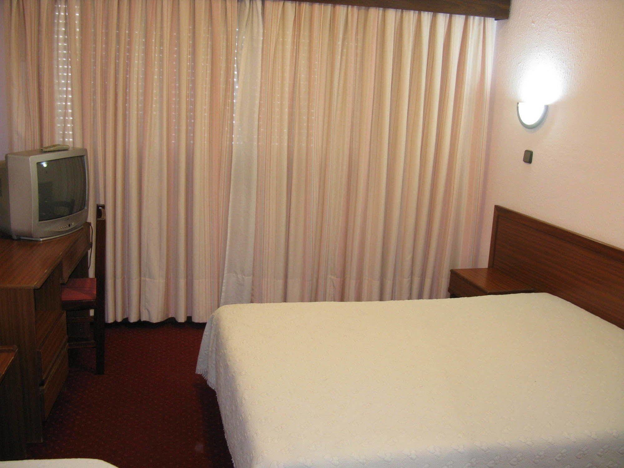 Hotel S. Gabriel OOporto Esterno foto