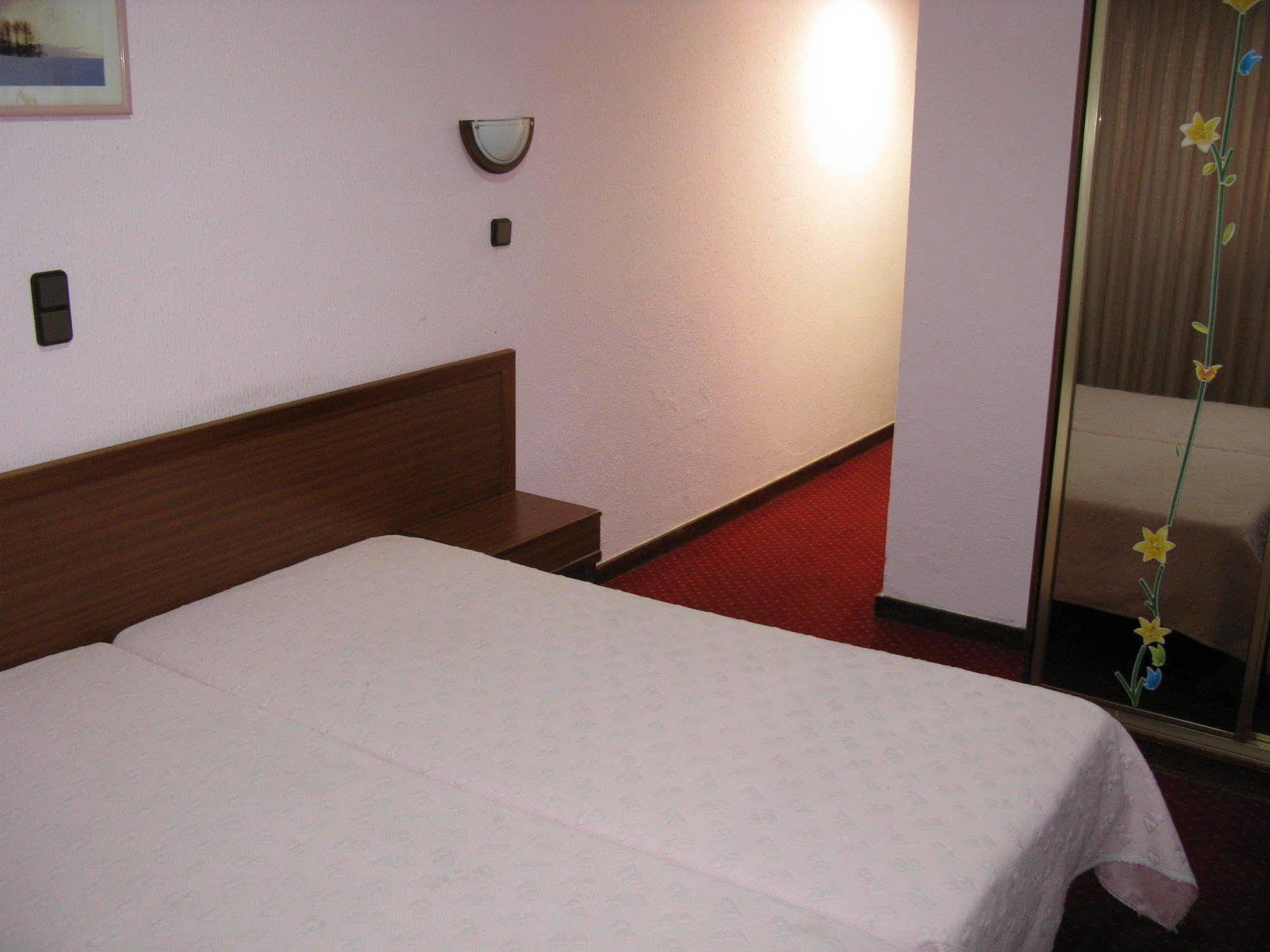 Hotel S. Gabriel OOporto Esterno foto