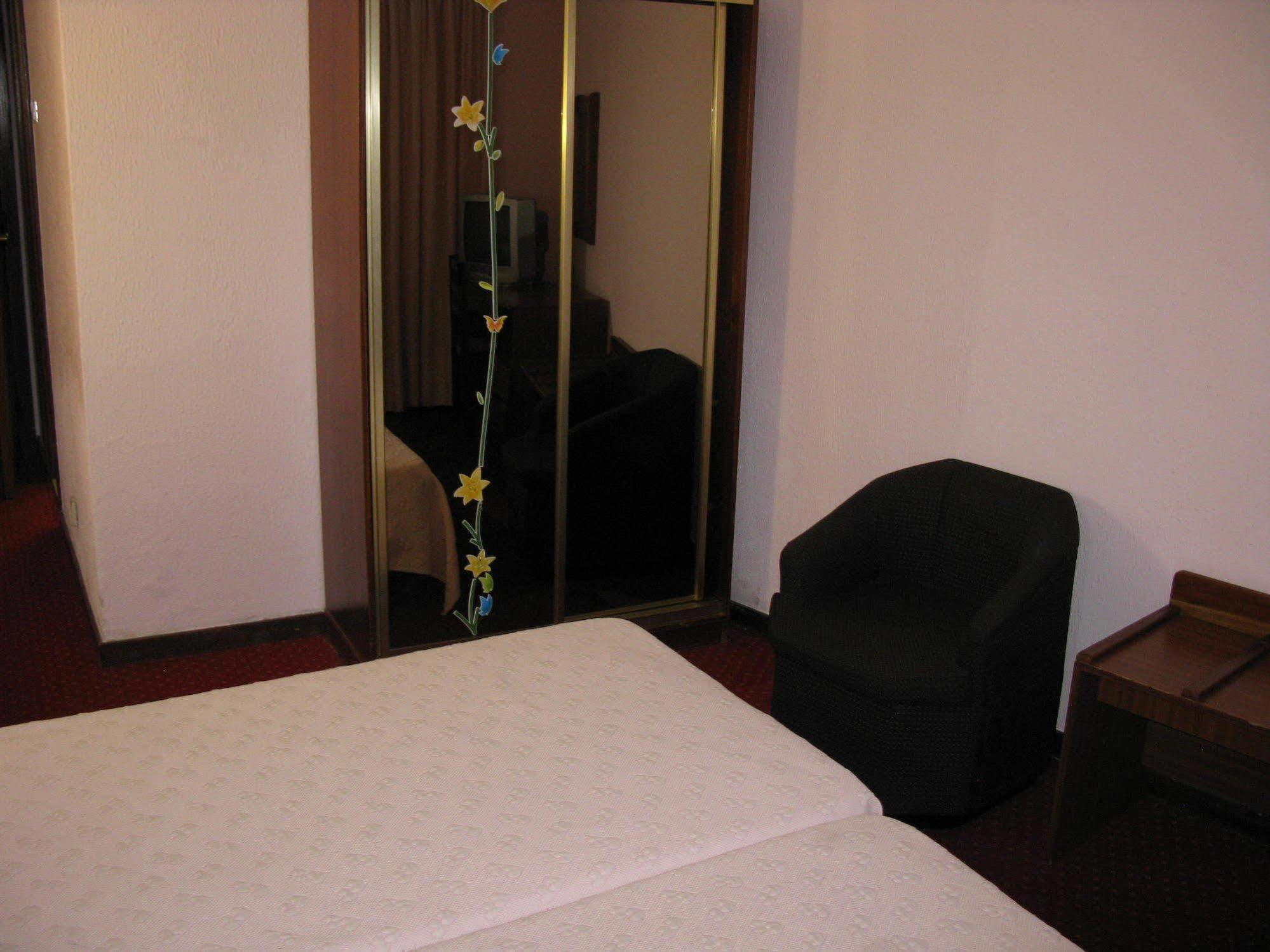 Hotel S. Gabriel OOporto Esterno foto